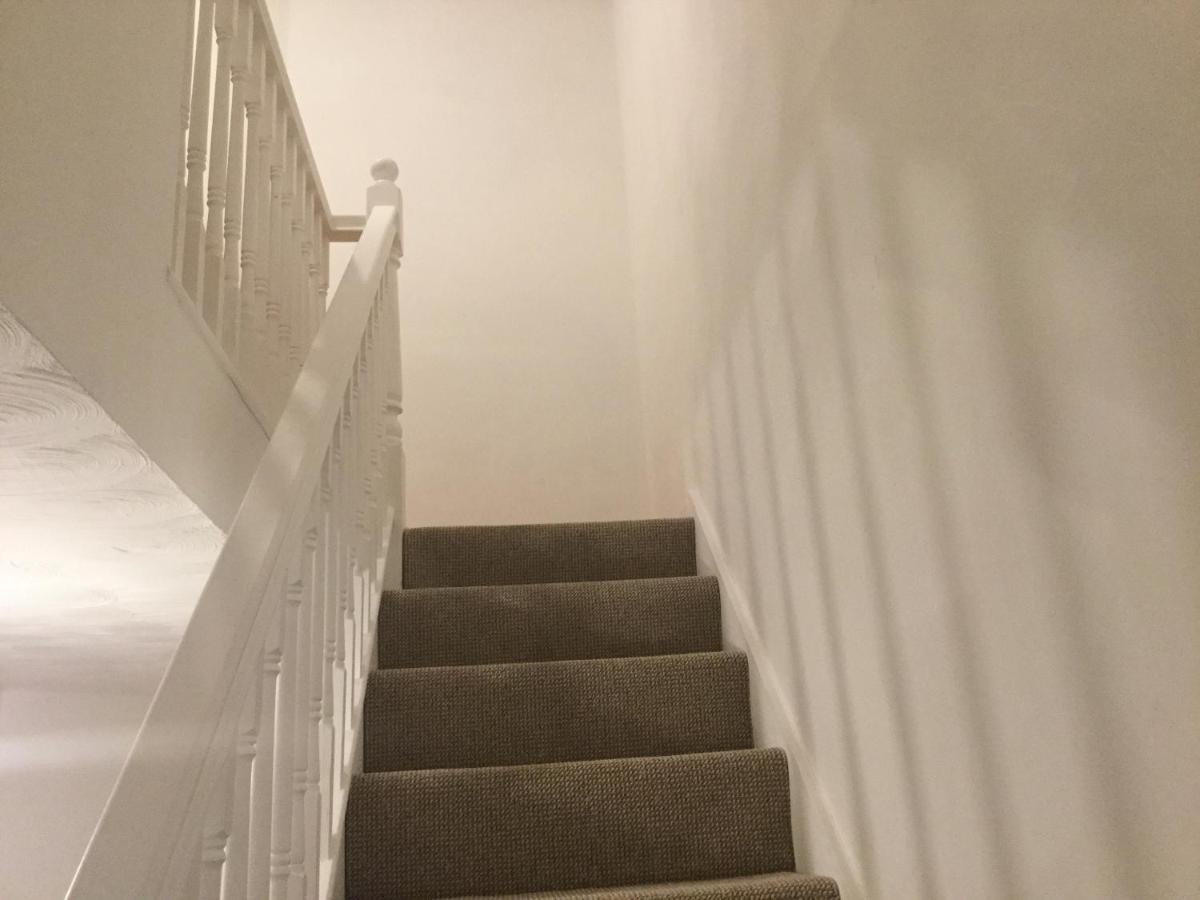 Ferienwohnung Quiet Residential Area Within Easy Reach Of Town Manchester Exterior foto